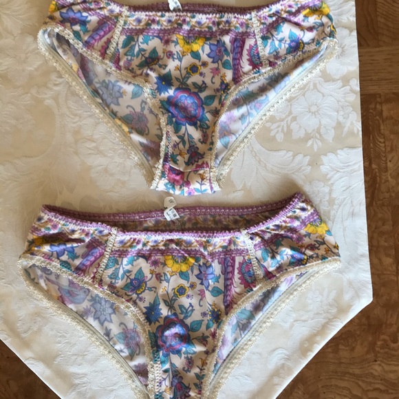 Spell Other - Spell and the Gypsy Lovebird bloomers